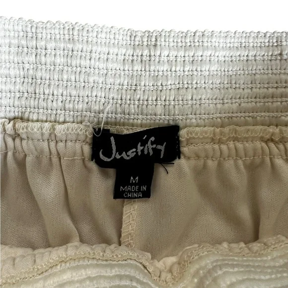 Justify Cream Lace Mini Skort - Picture 4 of 8